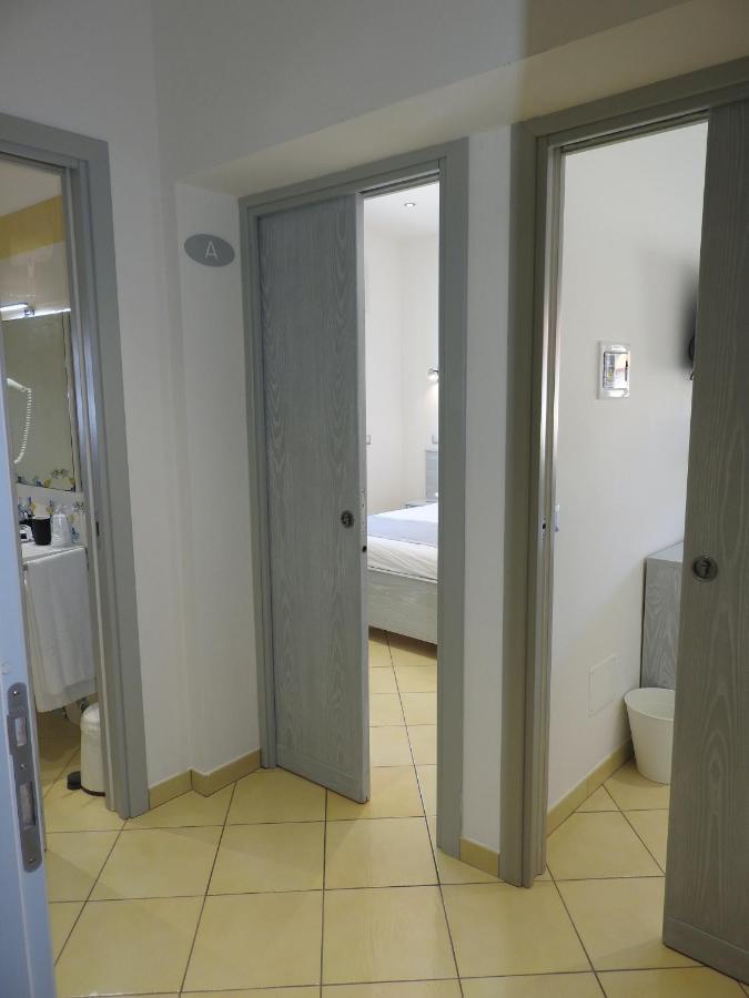 Corallo Circeo Hotel 2*